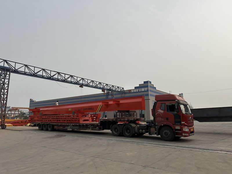 電動葫蘆門式起重機25噸，發(fā)往四川成都